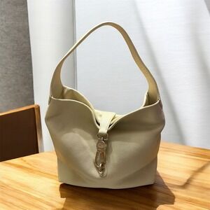Dooney Bourke Leather Hobo Shoulder Bag Cream Pebble Grain Designer Purse Vtg